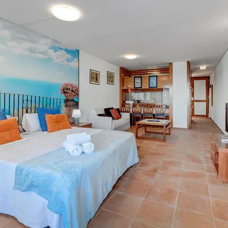 Apartment La Maravilla
